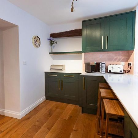 Host & Stay - Iris Cottage Pickering Esterno foto
